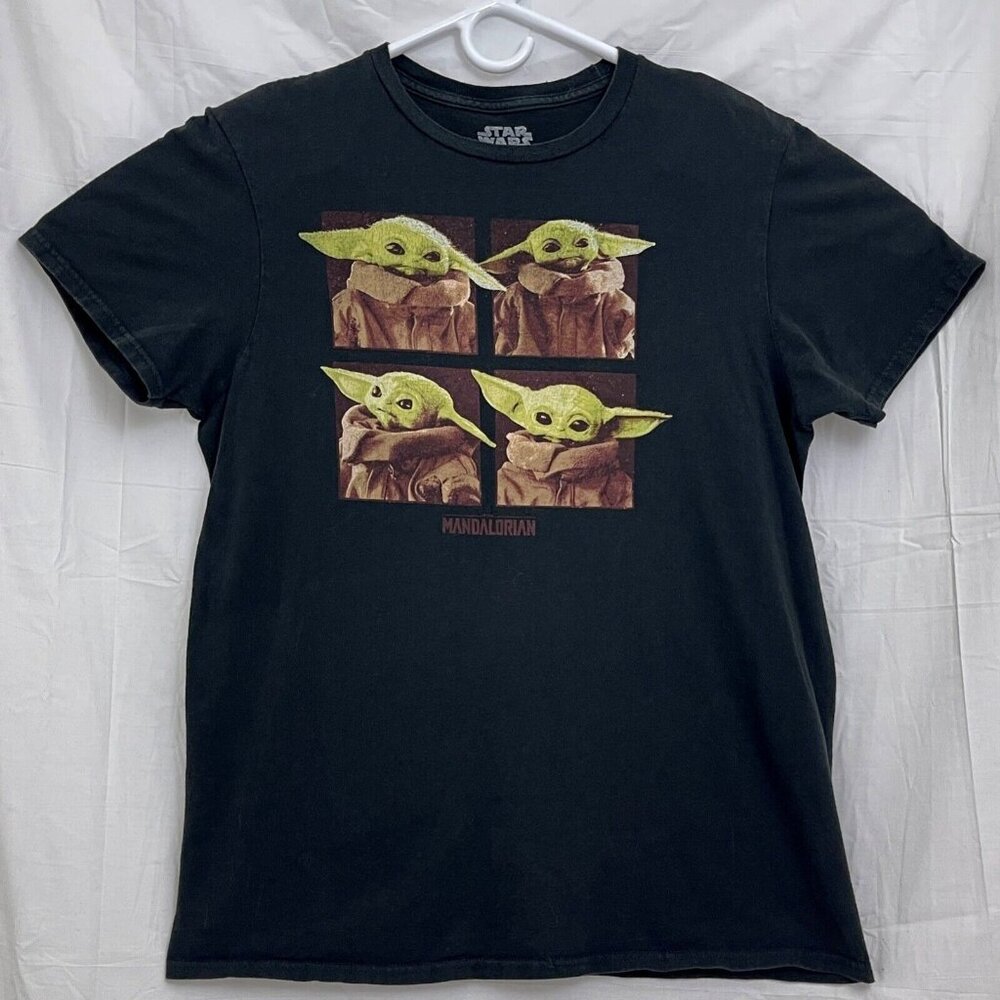 Star Wars Mandalorian Grogu Baby Yoda 4 Photos Tee Women M Black Fifth Sun